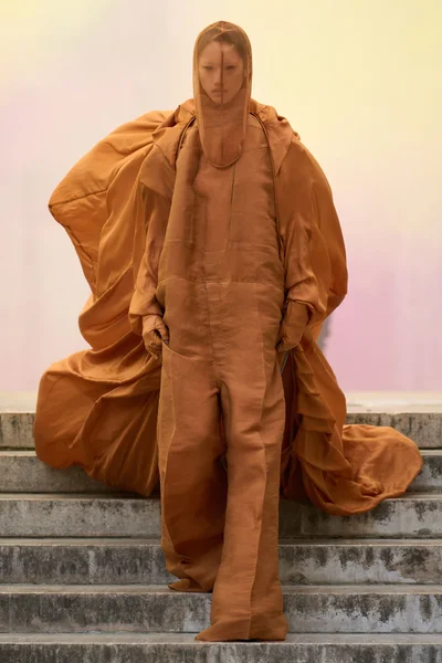 Look 46